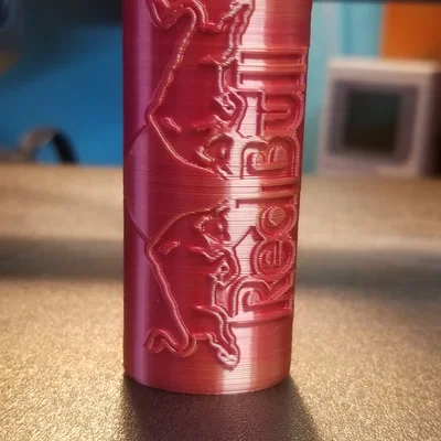 Vỏ bọc bật lửa Bic hình Red Bull in 3D độc đáo