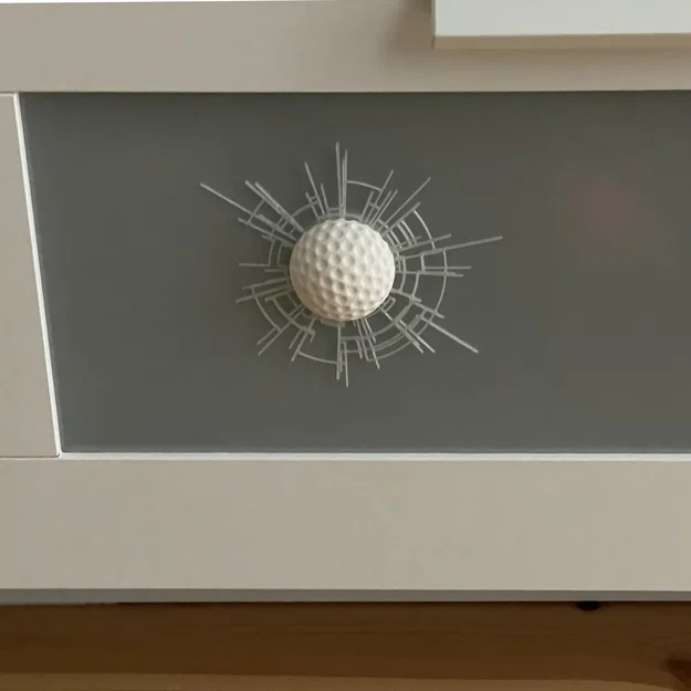 Bóng Golf Đập Kính Cửa Sổ - Image 2