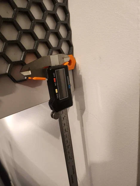 Giá treo thước kẹp Honeycomb Caliper M4 (dùng ốc M4) - Image 1