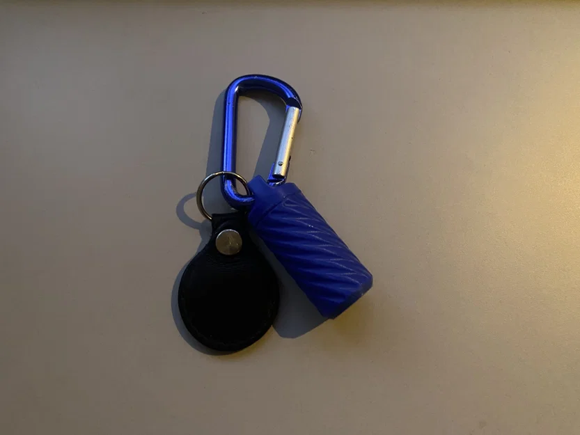 Hộp Đựng Thuốc 4 Ngăn Gắn Móc Khóa (Pill Container 4 Key Chain) - Image 1