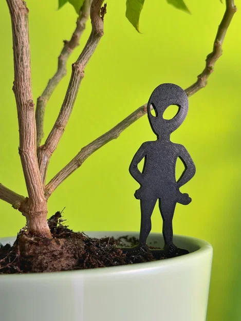 Alien Garden Stake - Mô hình người ngoài hành tinh trang trí chậu cây - Image 1