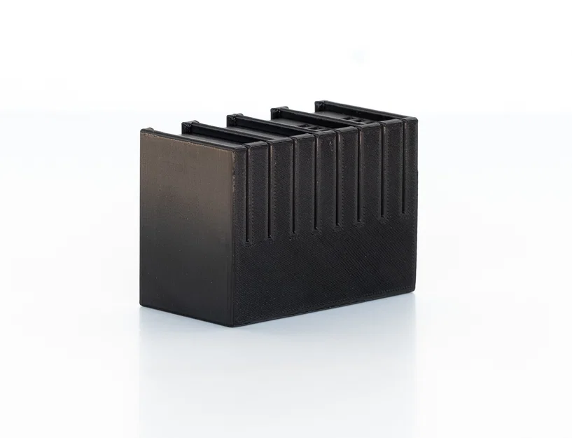 Hộp đựng pin Fujifilm NP-W126 (có khóa, đẩy pin dễ dàng) - Image 5
