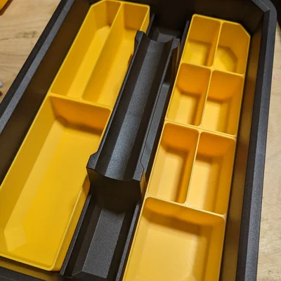 Khay ngăn lồng nhau Toughbuilt Stacktech (Tray Nesting Bins)