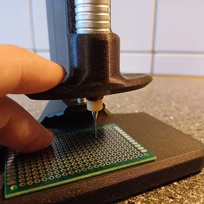 PCB Drill – Chân đế khoan PCB dẫn hướng tuyến tính cho Proxxon