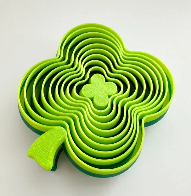 Đồ chơi fidget xếp lớp Cỏ 4 Lá (4 Leaf Clover Layered Fidget Toy) - Image 4