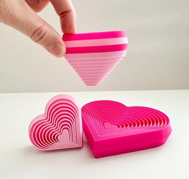 Đồ chơi Fidget Trái Tim Xếp Lớp (2 kích cỡ) - Image 1