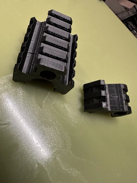 Ngàm Picatinny đơn và ba cho Crosman 1322-2240 (Phụ kiện in 3D) - Image 3