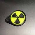 Móc Khóa / Mặt Dây Chuyền Biểu Tượng Nguy Hiểm Phóng Xạ (Radiation Hazard) - Thumbnail 1