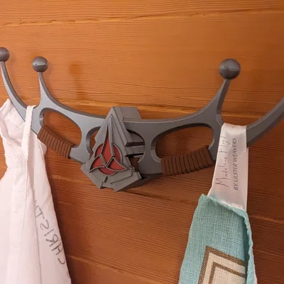 Móc treo khăn đôi Klingon Bat'leth