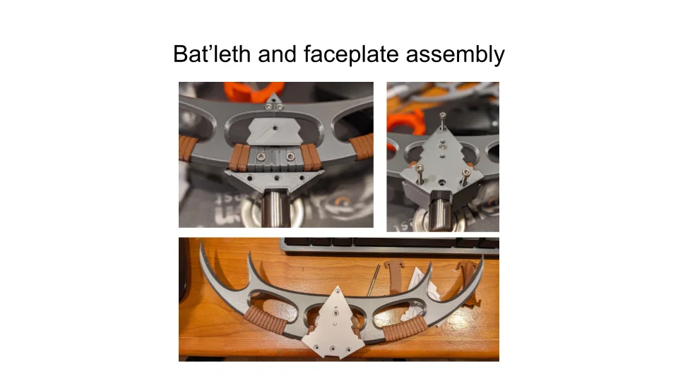 Móc treo khăn đôi Klingon Bat'leth - Image 12