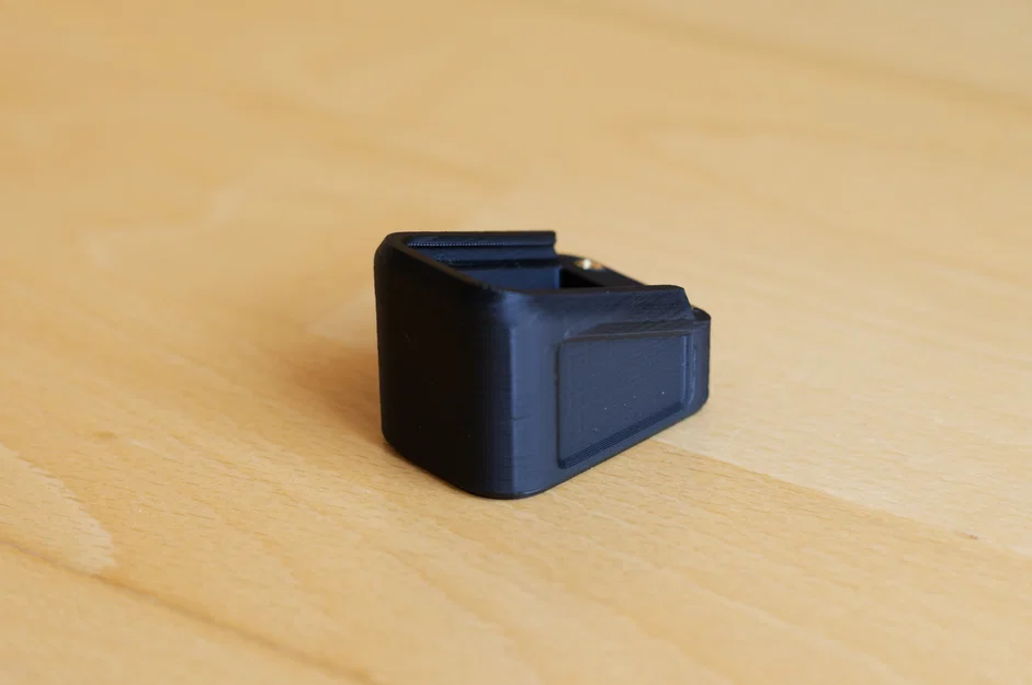 Đế mở rộng băng đạn Glock 9mm (+3) - Thiết kế mặt trước trơn mịn - Image 2