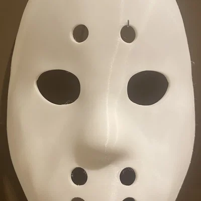 Mask khúc côn cầu Vultures của Kanye