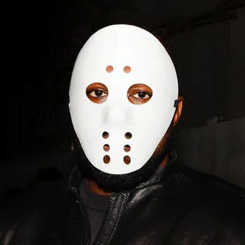 Mask khúc côn cầu Vultures của Kanye