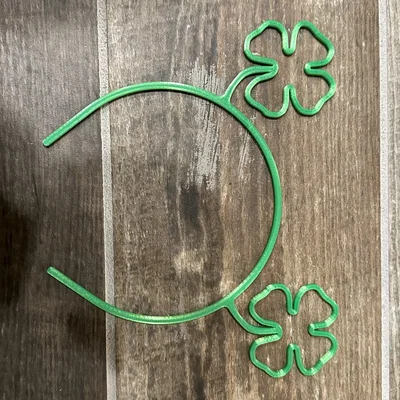 Băng đô cỏ bốn lá may mắn cho ngày lễ St. Patrick in 3D