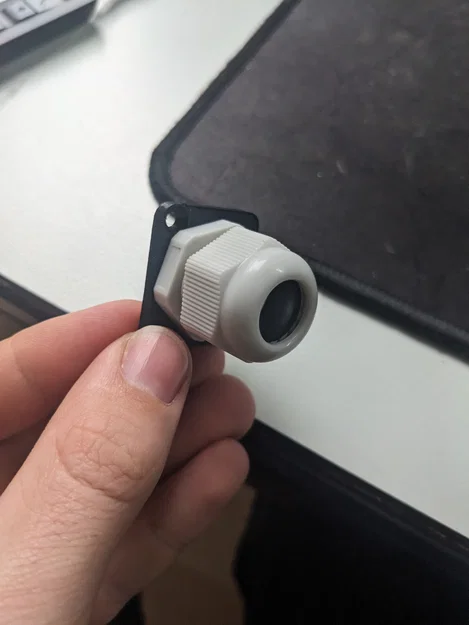 Bộ kẹp giữ cáp M20x1.5mm cho chuẩn Neutrik D-Style - Image 1