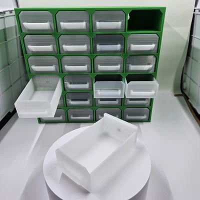 Kệ lưu trữ 24 ngăn kéo (24 drawer storage unit)