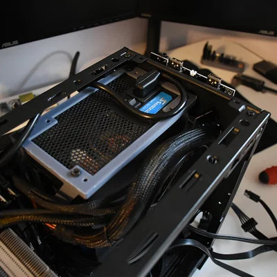 NR200 ATX PSU Side Mount – Ngàm gắn PSU ATX bên hông