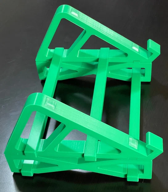 Giá đỡ laptop (Laptop stand) in được trên Prusa Mini+ - Image 2