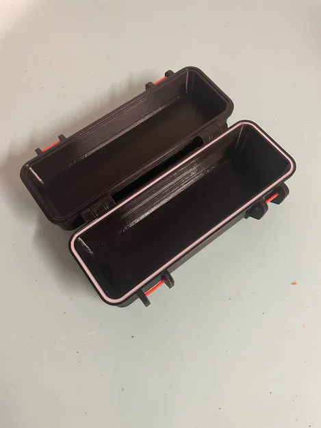 Bản remix của “Rugged Box” (chỉnh file Fusion 360, đơn giản hóa bản lề) - Image 1