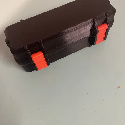 Bản remix của “Rugged Box” (chỉnh file Fusion 360, đơn giản hóa bản lề)