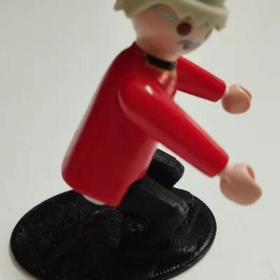 Bộ chân in 3D cho mô hình Playmobil - Biến hình phong cách Caganer