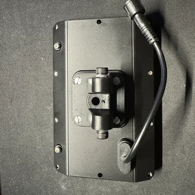 Giá đỡ Carpuride W502 cho xe BMW sử dụng hệ thống Quadlock