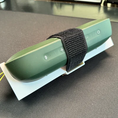 Giá đỡ loa Bose Soundlink Flex (tương thích xe đẩy golf MGI Navigator Ai)