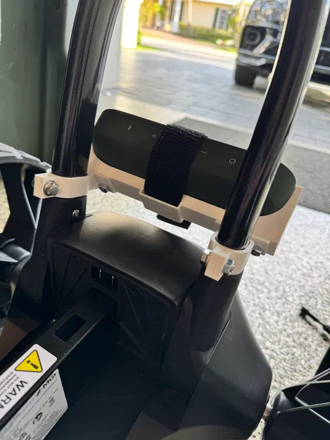 Giá đỡ loa Bose Soundlink Flex (tương thích xe đẩy golf MGI Navigator Ai) - Image 12
