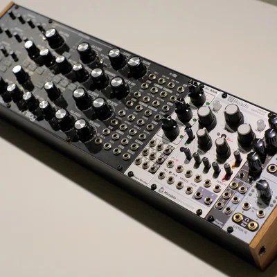 Case Eurorack Kiểu Dáng Moog Có Thể Mở Rộng