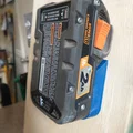 Giá đỡ pin Ridgid 18V - Thumbnail 2