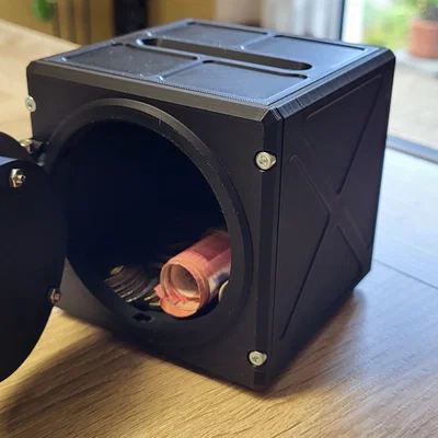 Két sắt heo đất tự in 3D: Thiết kế bền bỉ, lắp ráp thú vị