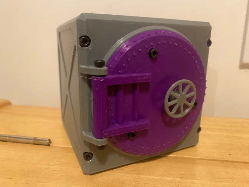 Mô hình két sắt mini cải tiến cực đẹp (Piggy bank safe) - Image 1