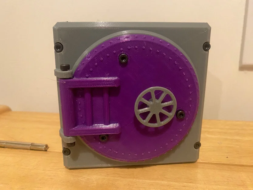 Mô hình két sắt mini cải tiến cực đẹp (Piggy bank safe) - Image 2