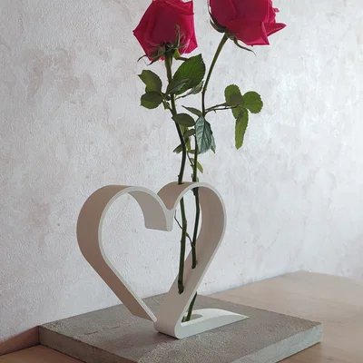 Bình Hoa Trái Tim Tối Giản 2 Bông Hồng (Valentine Minimalist Dual Rose Heart Vase)