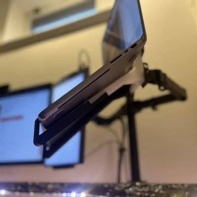 Giá đỡ laptop VESA (Vesa Laptop Stand)