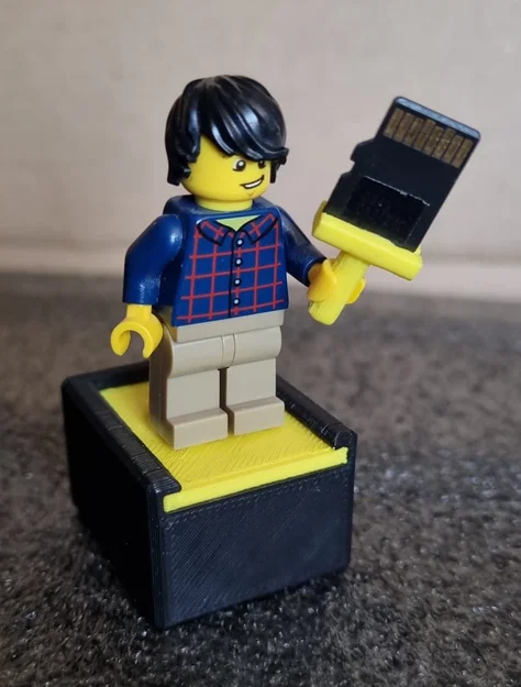 Hộp Micro SD dạng thẻ SD có nắp gắn LEGO (Micro SD Card Box LEGO SD Card holder) - Image 3