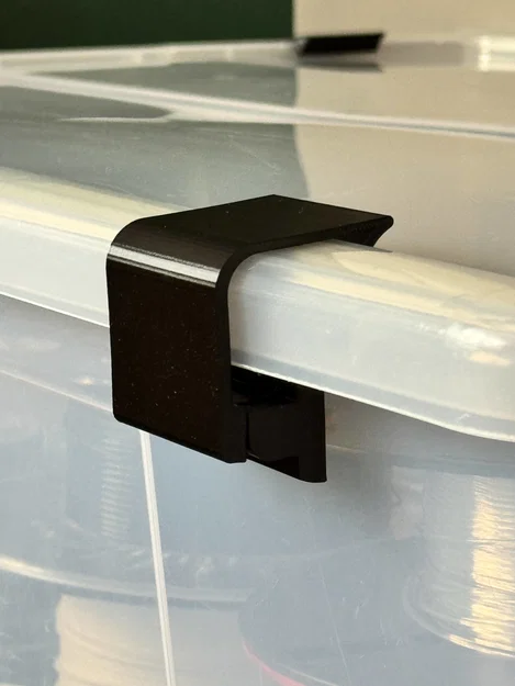 Ngàm kẹp bản lề cho thùng IKEA SAMLA 55L/130L - Image 1