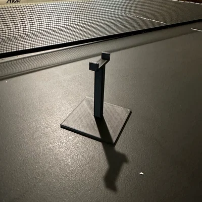 Giá đỡ súng ngắn (Handgun Stand) thiết kế tối giản, chắc chắn