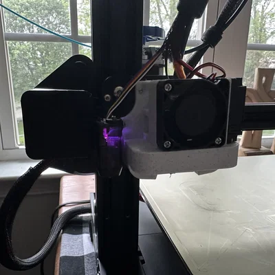 Nắp che mã QR cho Ender 3 v2 tương thích BLTouch/CRTouch