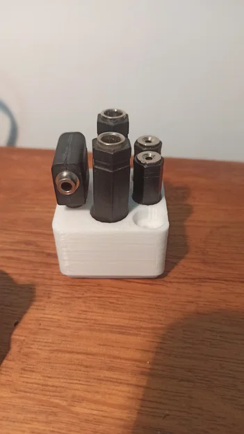 Khay giữ nhiều minijack 3,5 Gridfinity 1X1 - Image 3