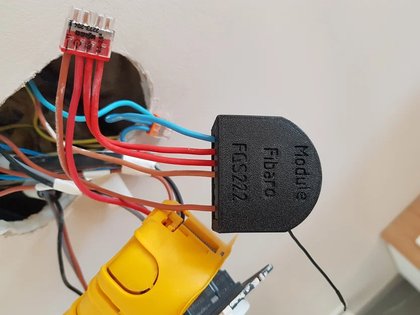 Hộp bảo vệ cho module Fibaro FGS222 - Image 1