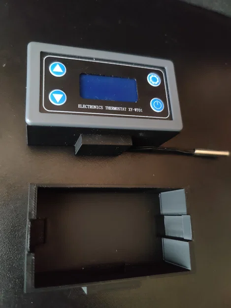 Hộp vỏ (enclosure) cho Temperature Controller - Image 1