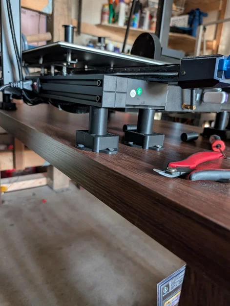 Chân đế cố định Anycubic Kobra 2 Max chắc chắn vào bàn - Image 2