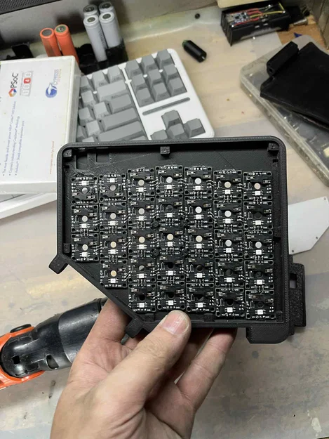 Tự lắp ráp bàn phím công thái học Moonlander (Phiên bản Handwire) - Image 2