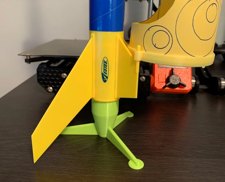 Đế đứng Estes Solo Rocket & Vòng glider thay thế - Image 1