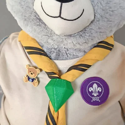 Gemstone Scout Woggle - Viên đá quý xịn cho đội của bạn!