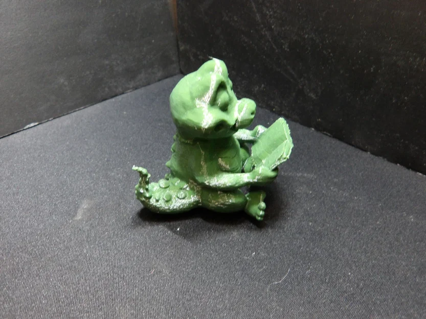 Mô hình chú cá sấu 3D đang đọc sách cực đáng yêu - Image 4