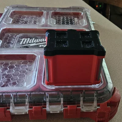 Mini Packout - Hộp đựng linh kiện nhỏ gắn nắp Milwaukee Packout