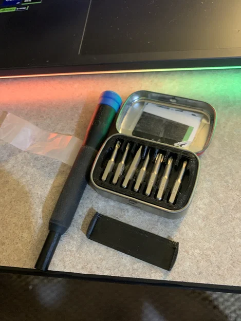 Insert giữ mũi vít 4mm cho hộp Altoids Smalls - Image 1