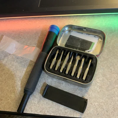 Insert giữ mũi vít 4mm cho hộp Altoids Smalls